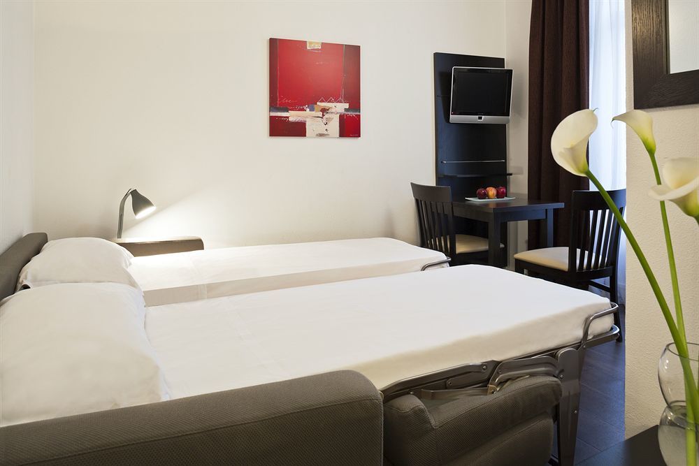 เดอะ เจย์ โฮเทล บาย แฮปปี้คัลเจอร์ Hotel นีซ ภายนอก รูปภาพ